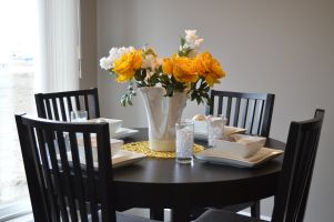 Dining-room-kitchen-table-chairs-furniture