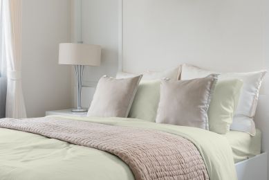 Sateen Soft Cream Queen Sheet Set